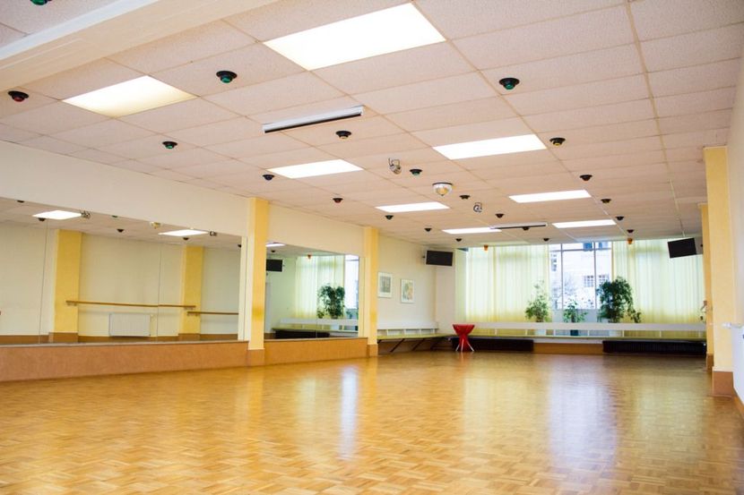 Tanzschule Schermeier Bremen oberer Saal Gardinen